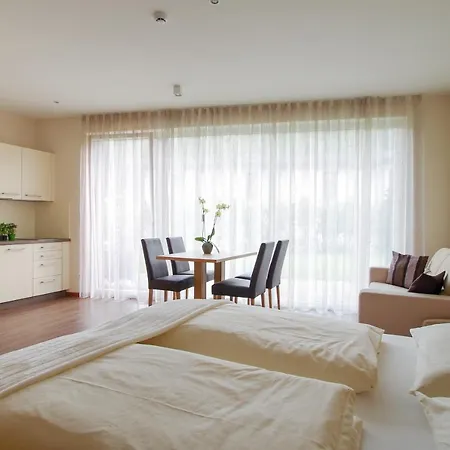 Christine Aparthotel 4*